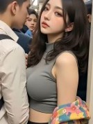 展示6 電車 AI 美女 short 第六個影片